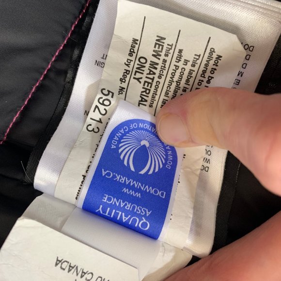 Canada Goose Women's Pink (Rose Sommet) Vest- S/P - Picture 8 of 10